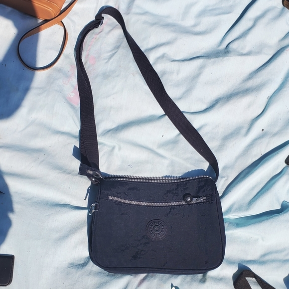 kipling crossbody